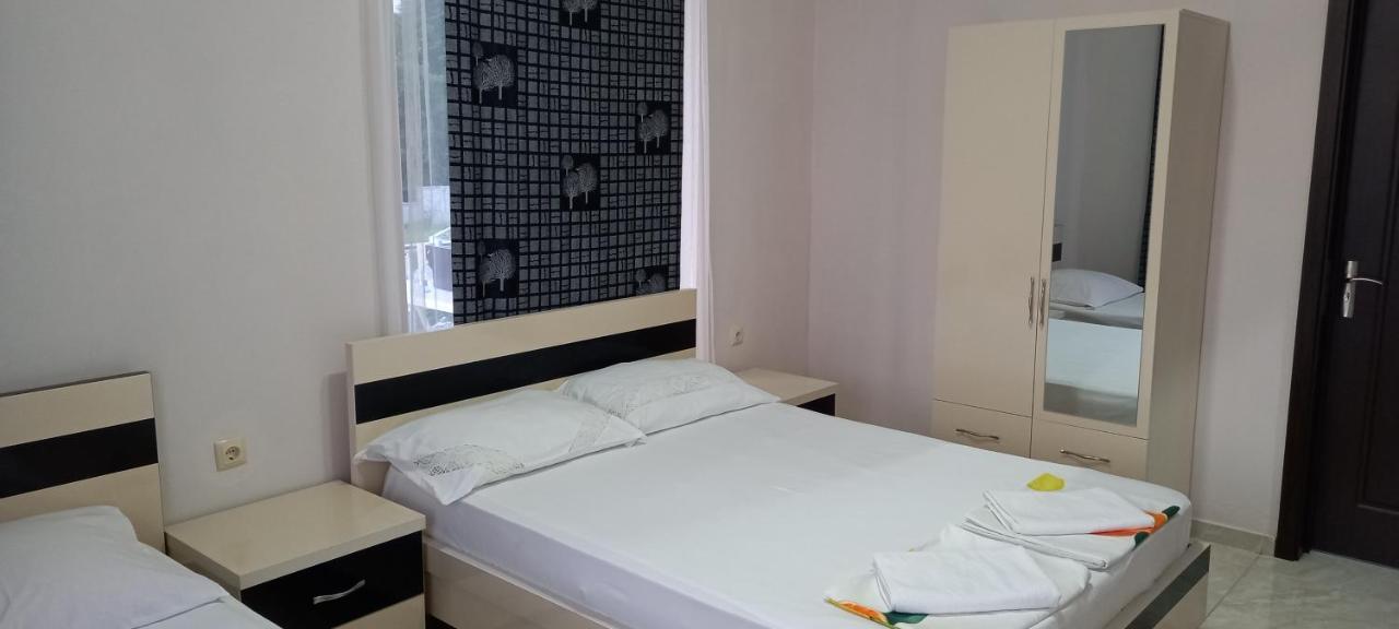 Guest House Marineza Gonio Exterior photo