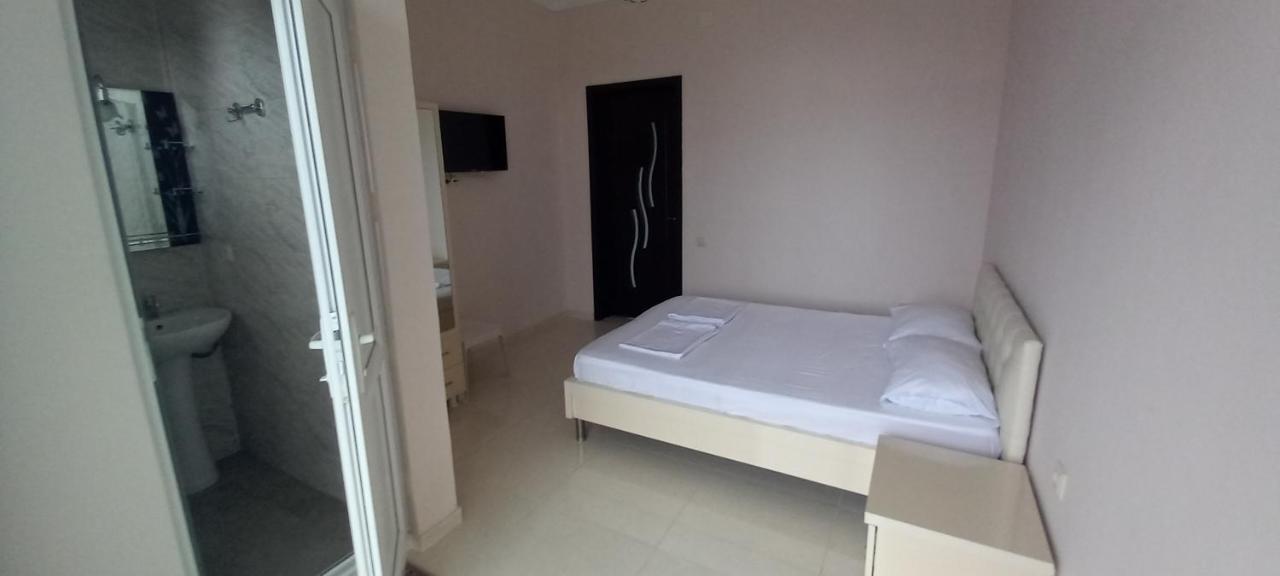 Guest House Marineza Gonio Exterior photo
