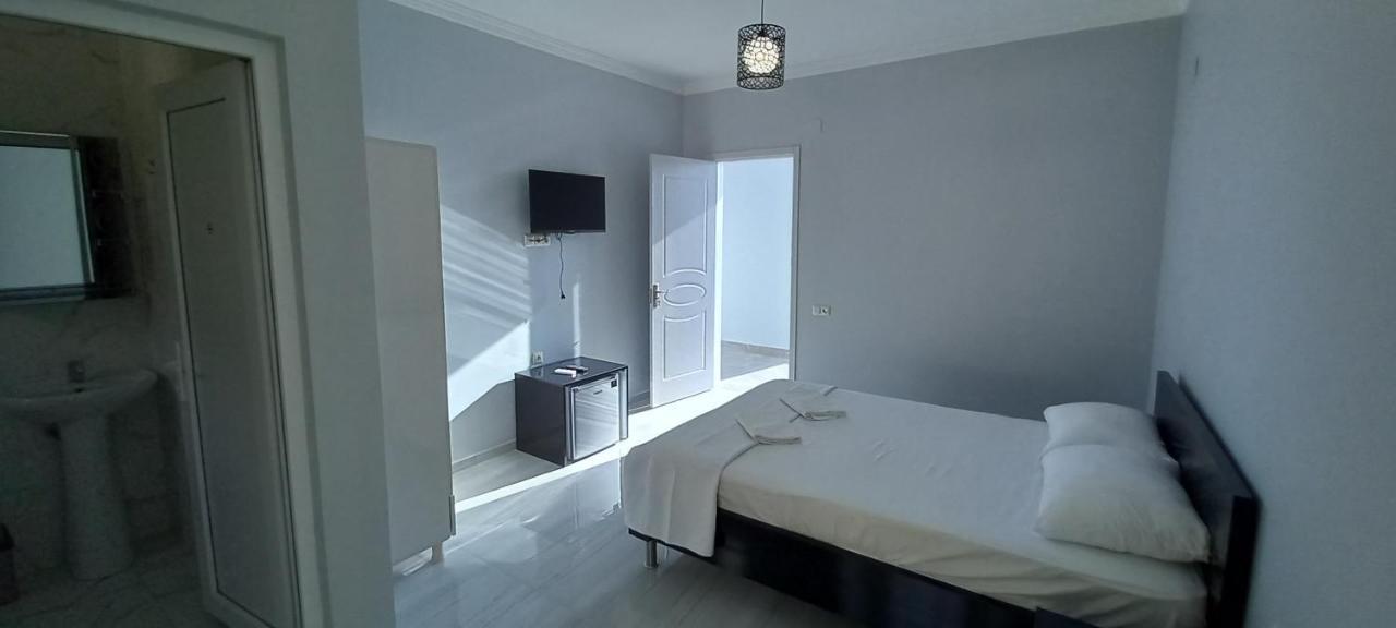 Guest House Marineza Gonio Exterior photo
